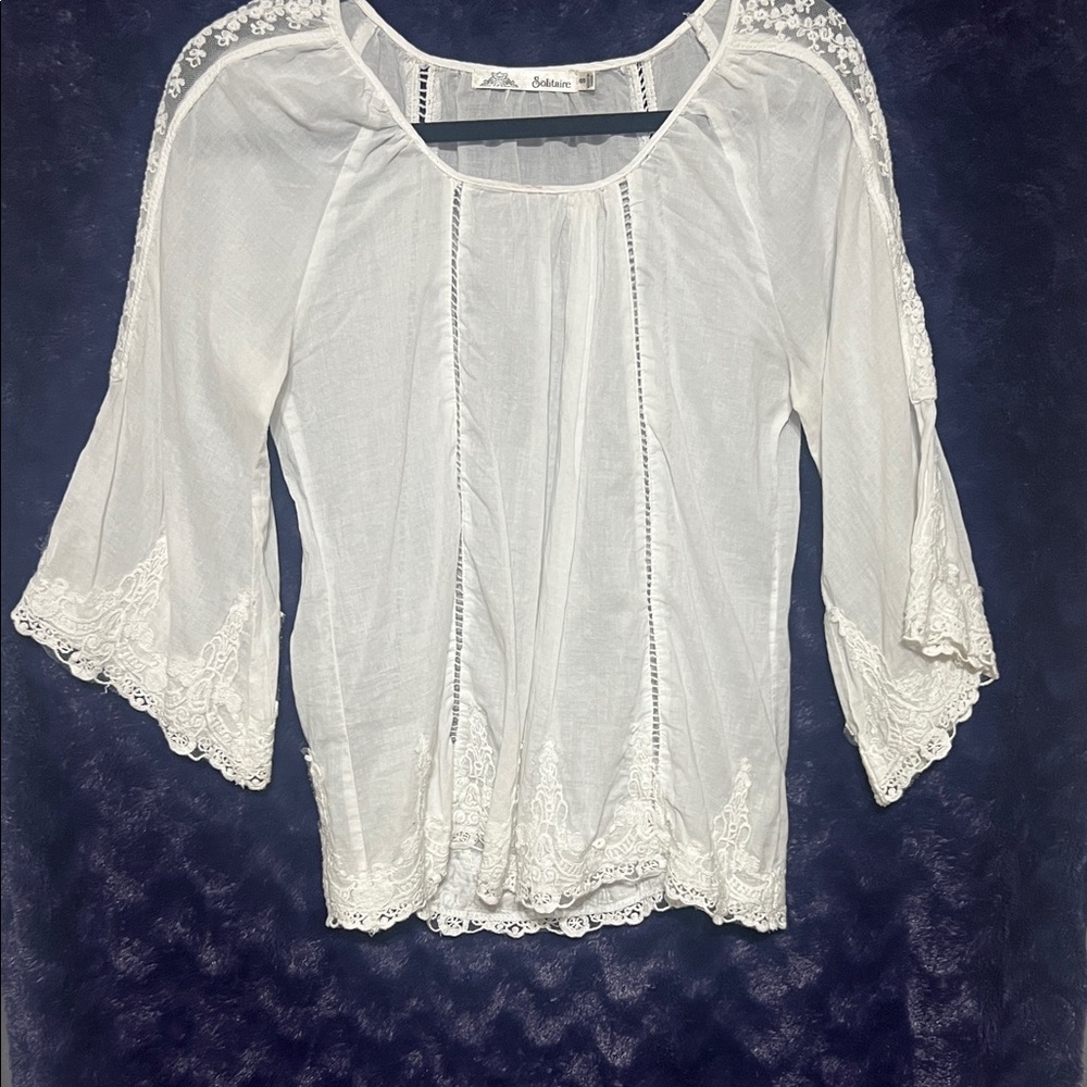 Solitaire White Lace Trim Blouse